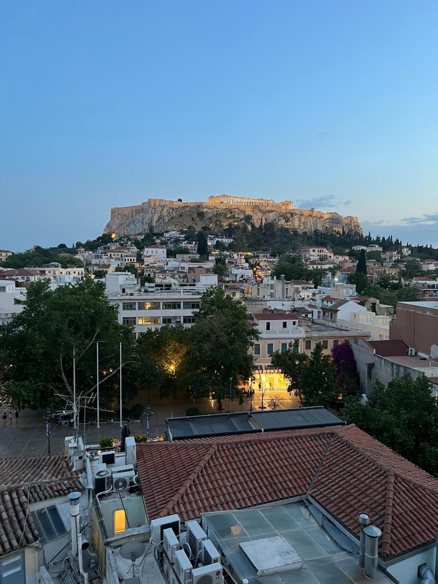 Euphoria Apartments Atene Esterno foto